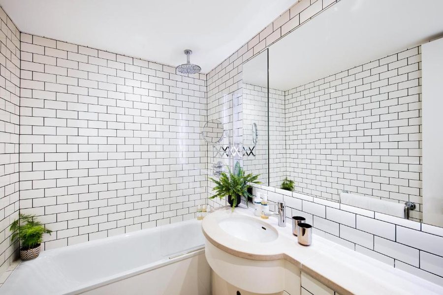No 5 Maddox Street — Bathroom