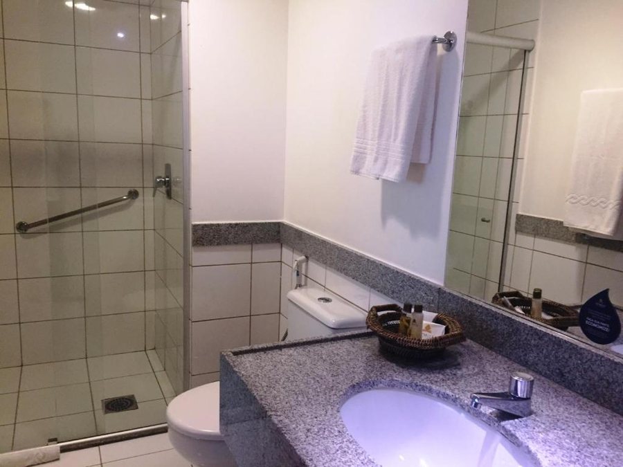 Nobile Suites Del Rio Petrolina — Bathroom