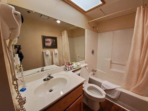 NorthBay — Bathroom