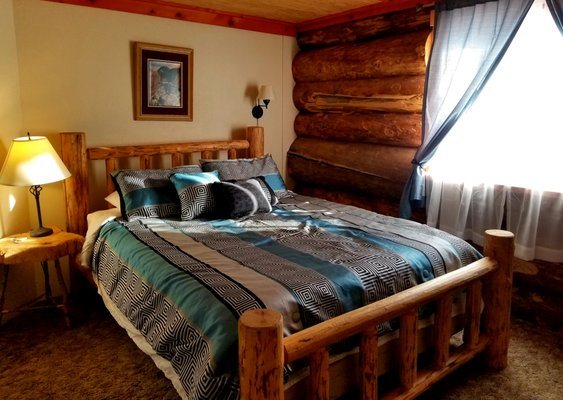 Northern Sky Lodge — Guest room