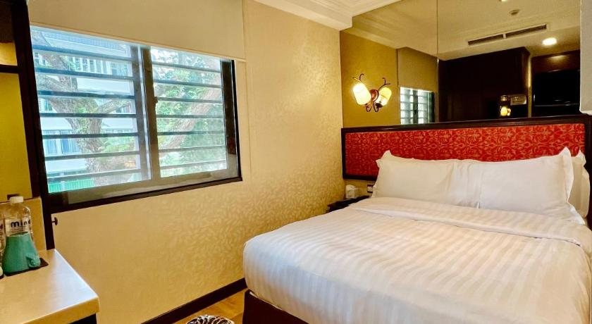 Nostalgia Hotel — Guest room