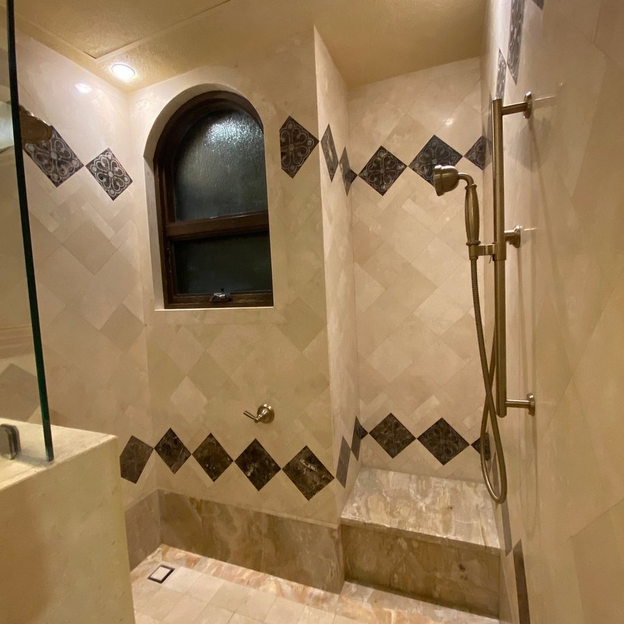 Novaispania — Bathroom
