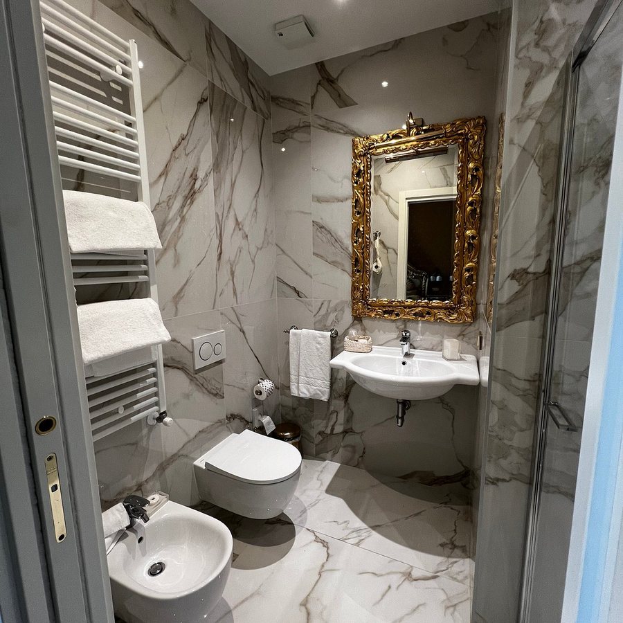 Novecento Boutique Hotel — Bathroom