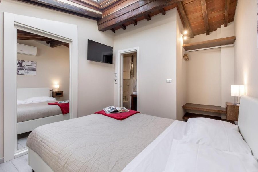 Novella House — Guest room