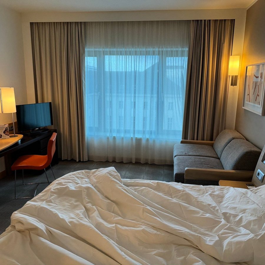 Novotel Berlin Am Tiergarten — Guest room