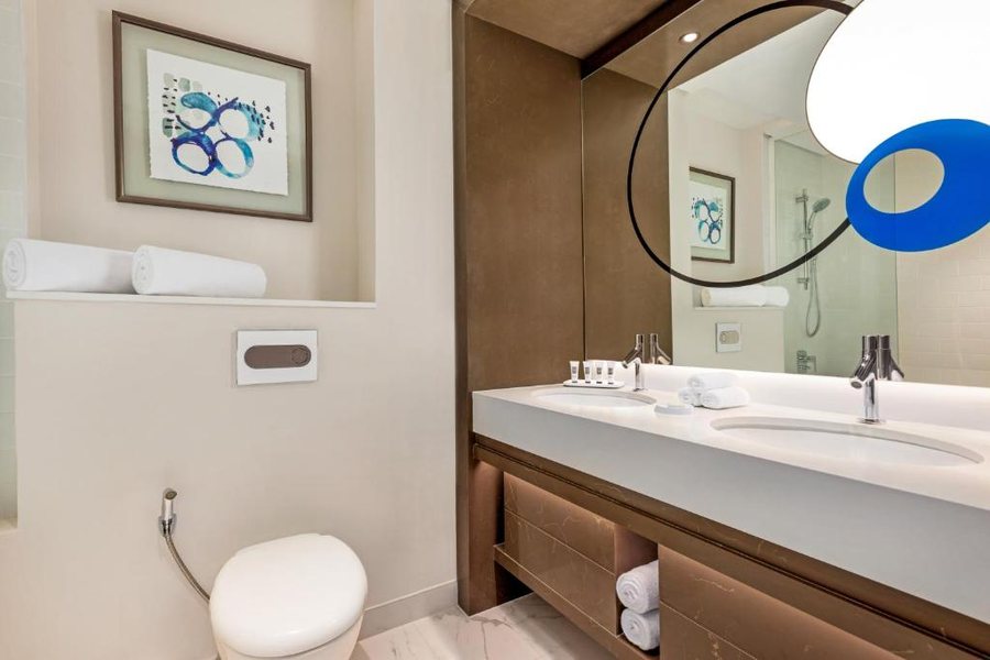 Novotel Dubai Gold District — Bathroom