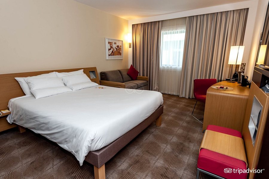 Novotel London Paddington — Guest room