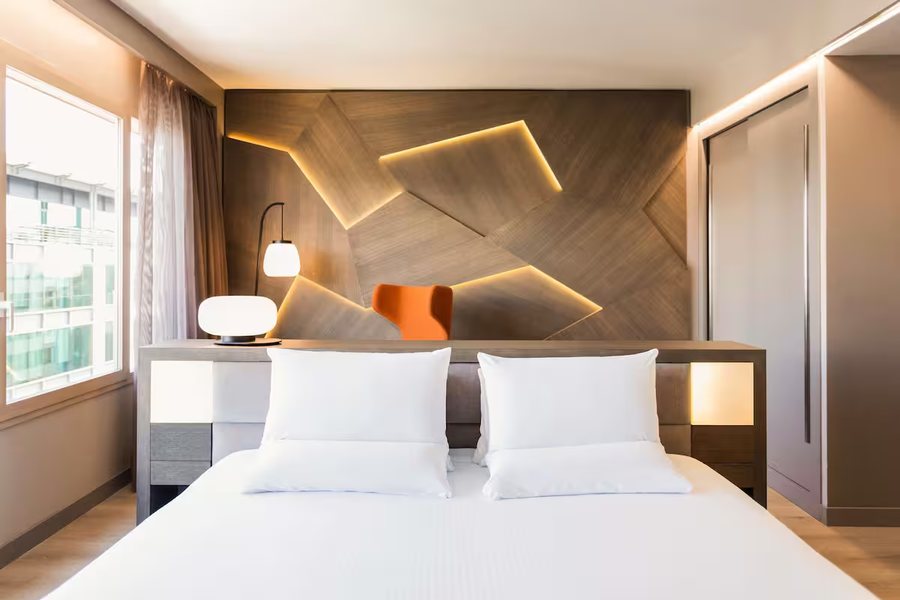 Novotel Madrid Feria and Airport — Guest room