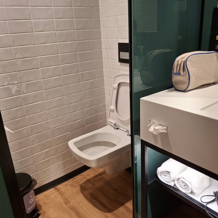 Novotel Mexico City World Trade Center — Bathroom