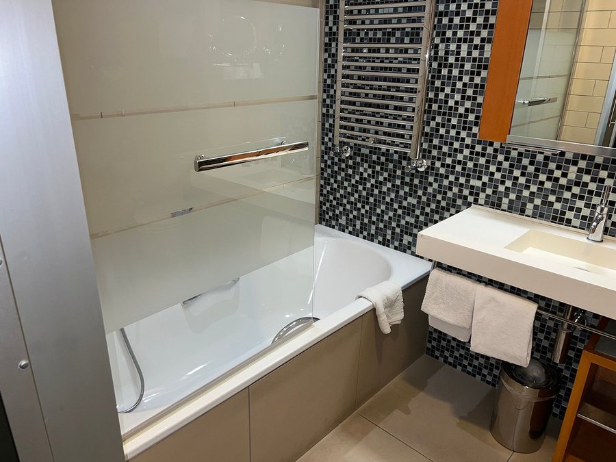 Novotel Roma Eur — Bathroom