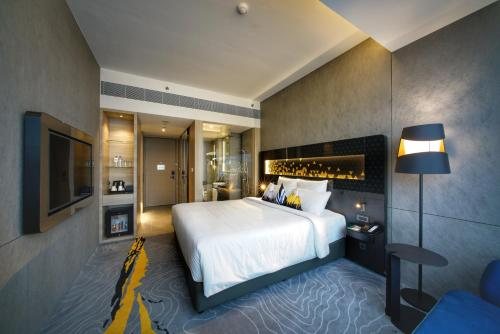 Novotel Singapore On Stevens — Guest room