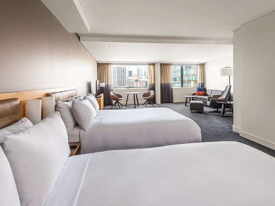 Novotel Sydney on Darling Harbour — Guest room