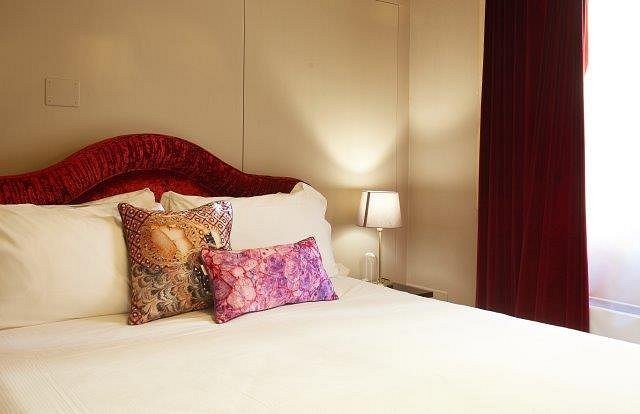 Numa Florence Palazzo San Niccolo — Guest room