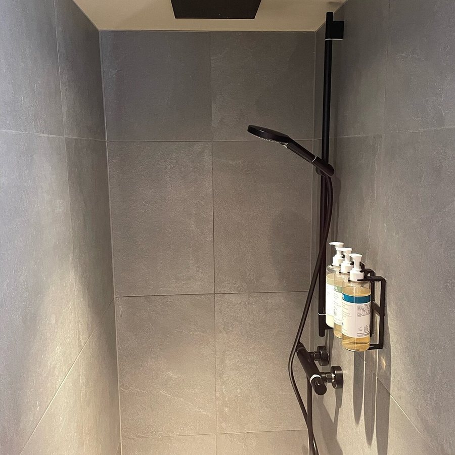 Numa Vienna Wood — Bathroom