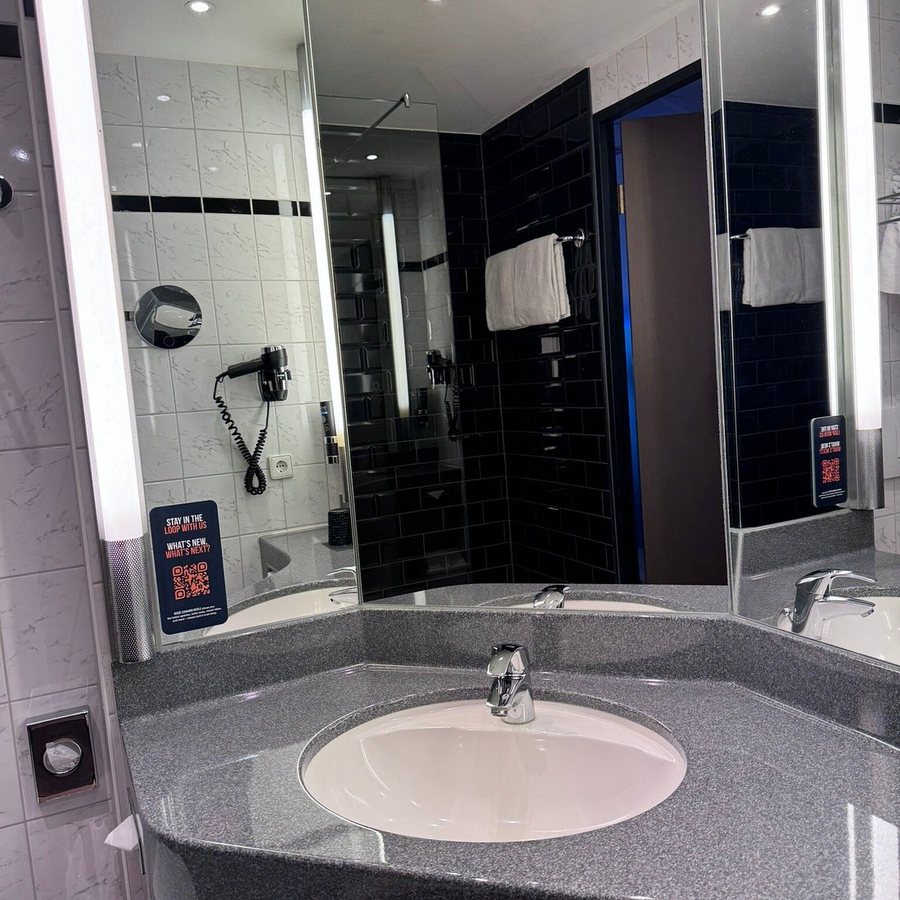 NYX Hotel Berlin Kopenick By Leonardo Hotels — Bathroom
