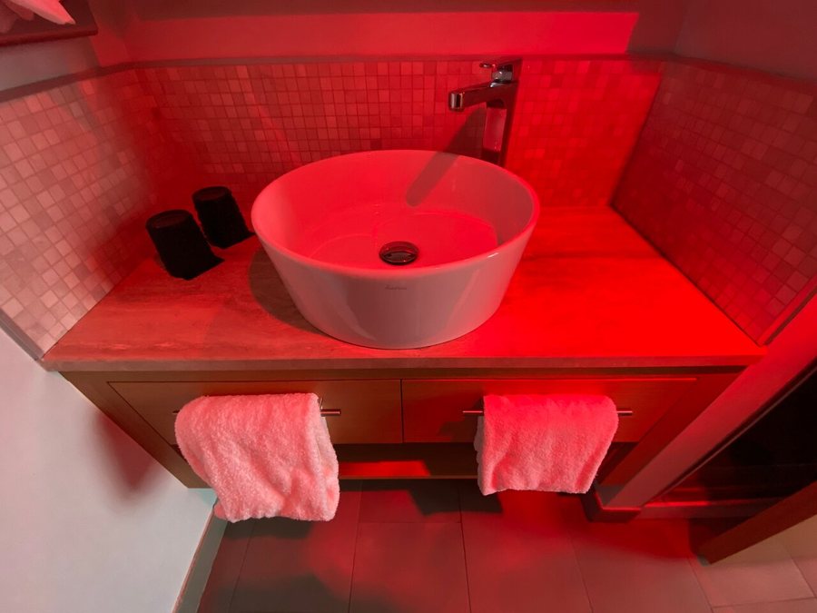 NYX Hotel Milan — Bathroom