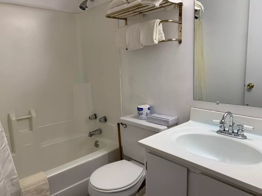 Oak Square Condominiums — Bathroom