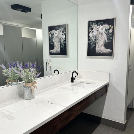Oakwood RV Resort — Bathroom