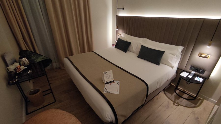 Occidental Barcelona 1929 — Guest room