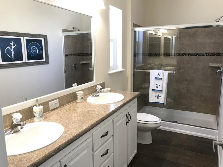 Ocean Breeze RV Resort — Bathroom