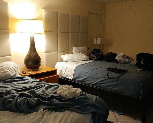 Ocean Mile Hotel — Guest room