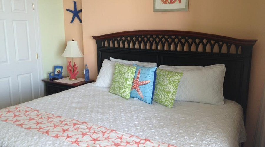 Ocean Reef 2 bedroom 2 bath — Guest room