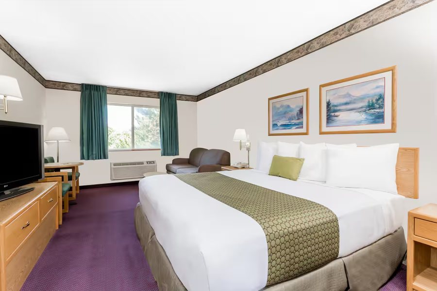 Ocean Shores Resort — Guest room