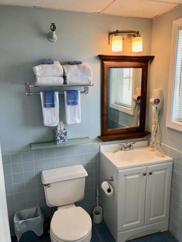 Ocean Walk Hotel — Bathroom