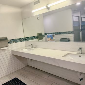 Oceanside RV Resort — Bathroom