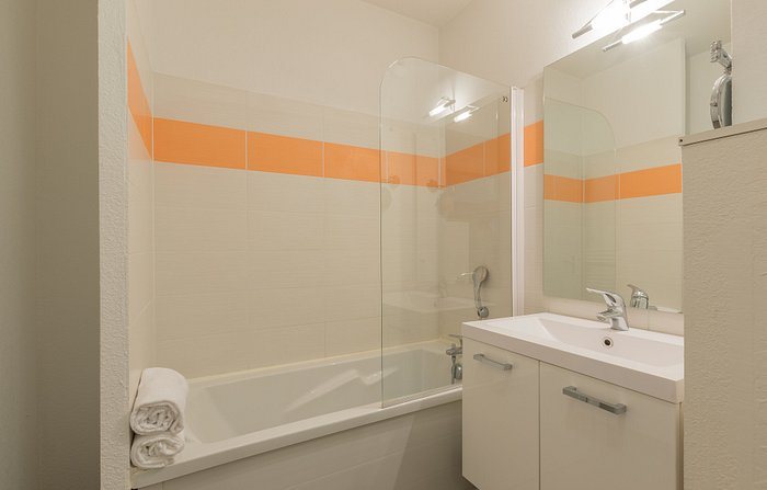 Odalys Reference Residence Aquisana — Bathroom