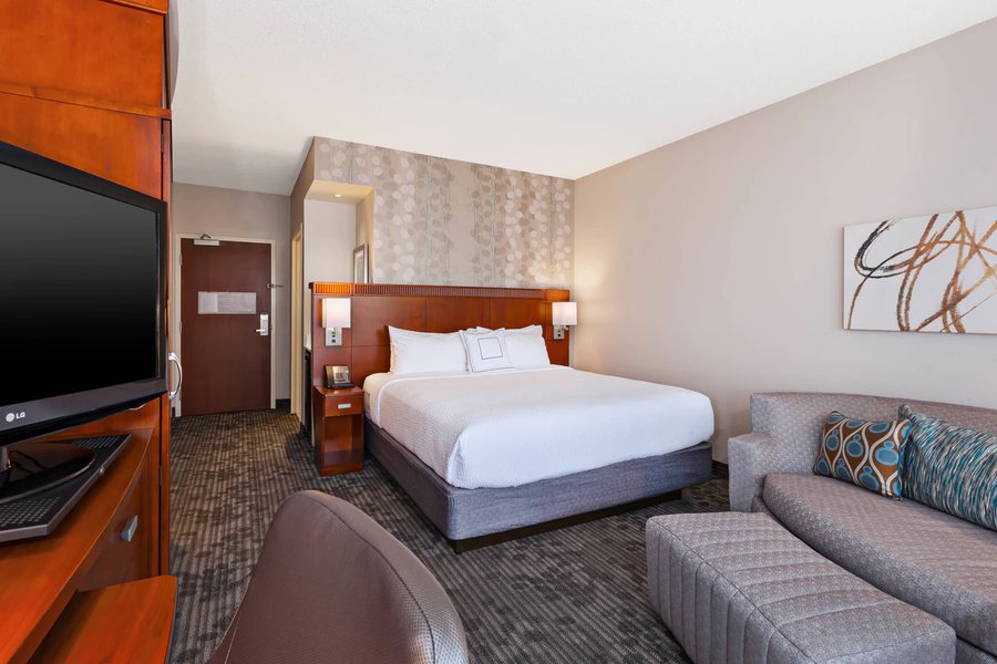 Oklahoma City East KOA — Guest room