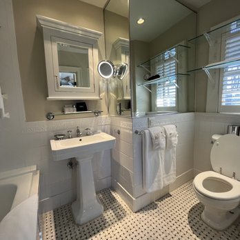 Old Edwards Inn and Spa — Bathroom