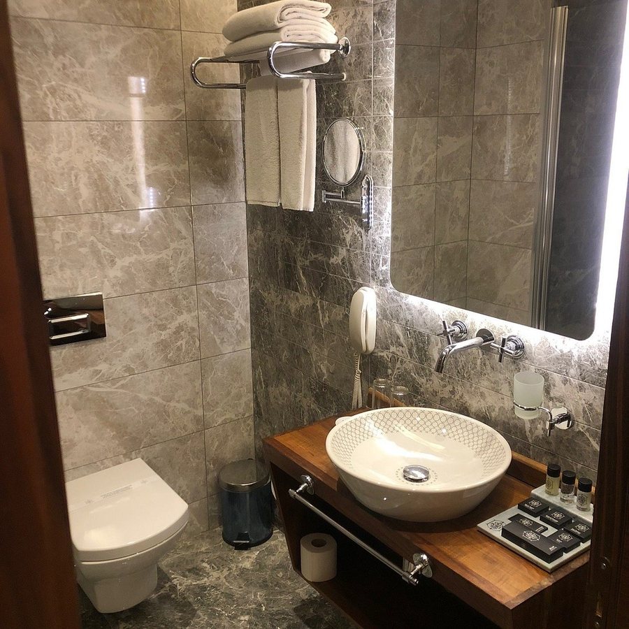 Old Port Hotel Istanbul — Bathroom