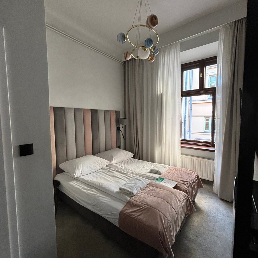 Old Town Residence — Guest room