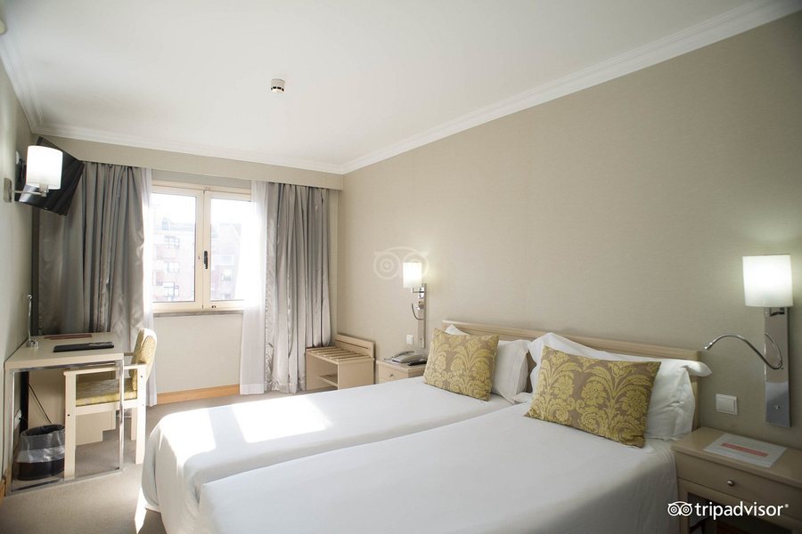 Olissippo Marques de Sa — Guest room