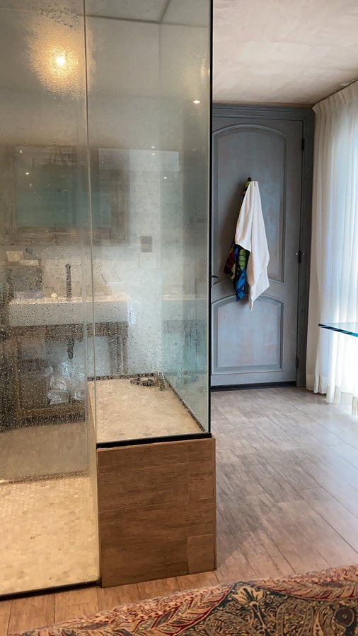 Olive Boutique Hotel — Bathroom