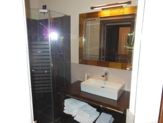 Olympic SPA Hotel Adults Only — Bathroom