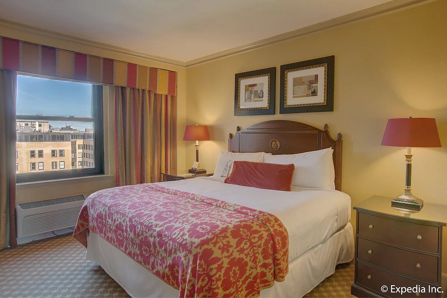 Omni Parker House — Guest room