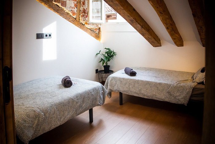 Onefam Sungate Hostel Madrid — Guest room
