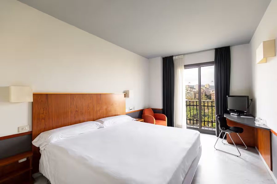 Onix Fira Barcelona Catalonia — Guest room