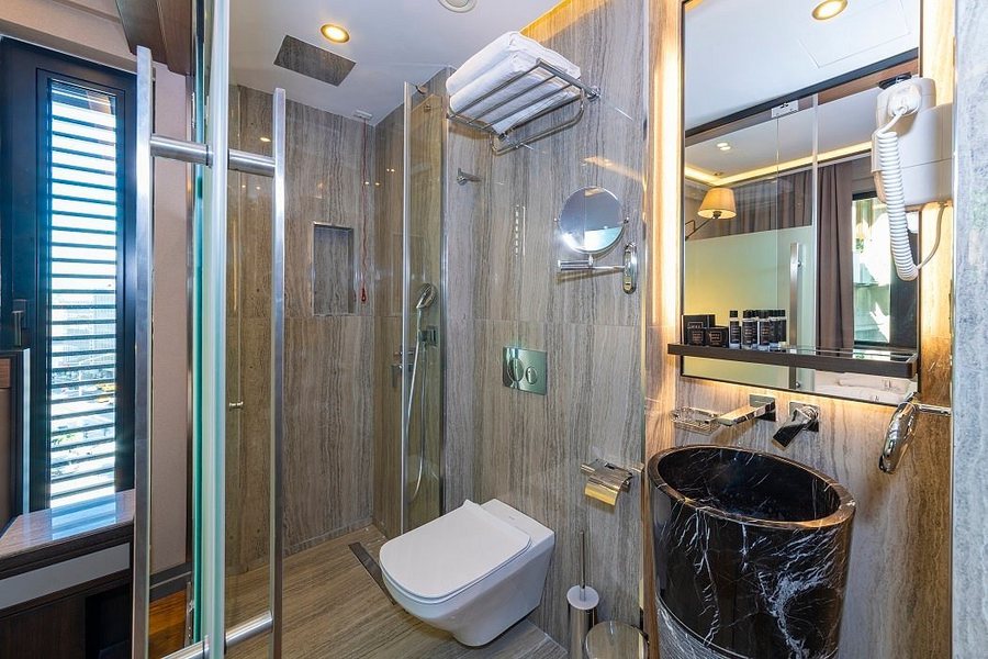 Opale Hotel Istanbul — Bathroom