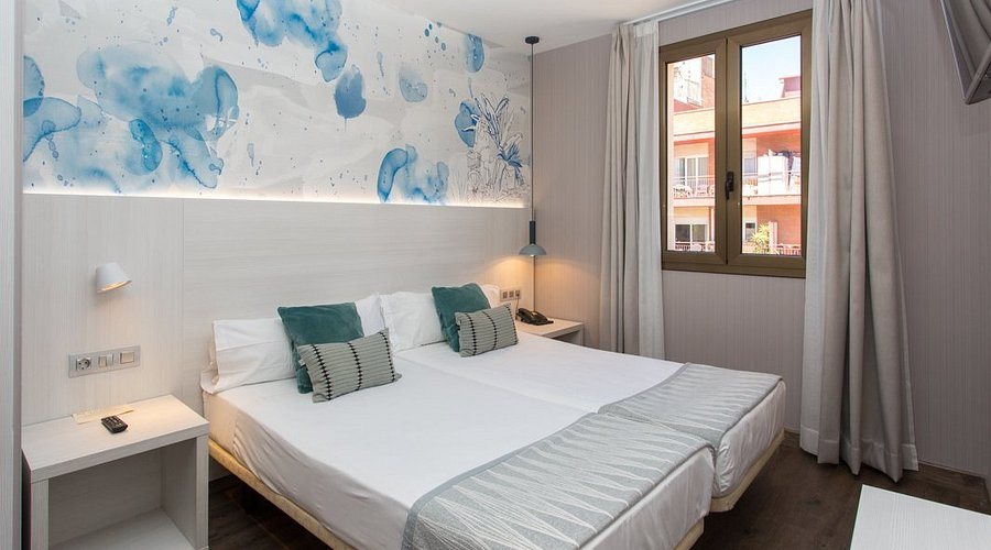 Operaramblas Barcelona Catalonia — Guest room