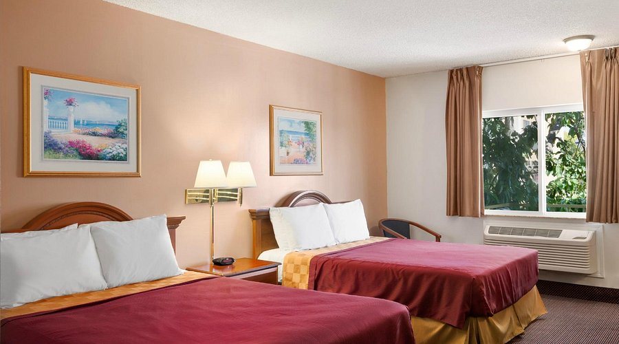 Orange Grove RV Park — Guest room