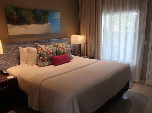Orchid Key Inn — Guest room