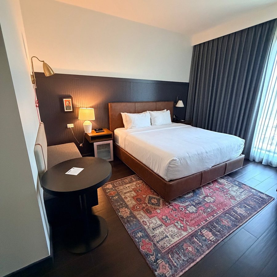 Origin Kansas City Riverfront — Guest room