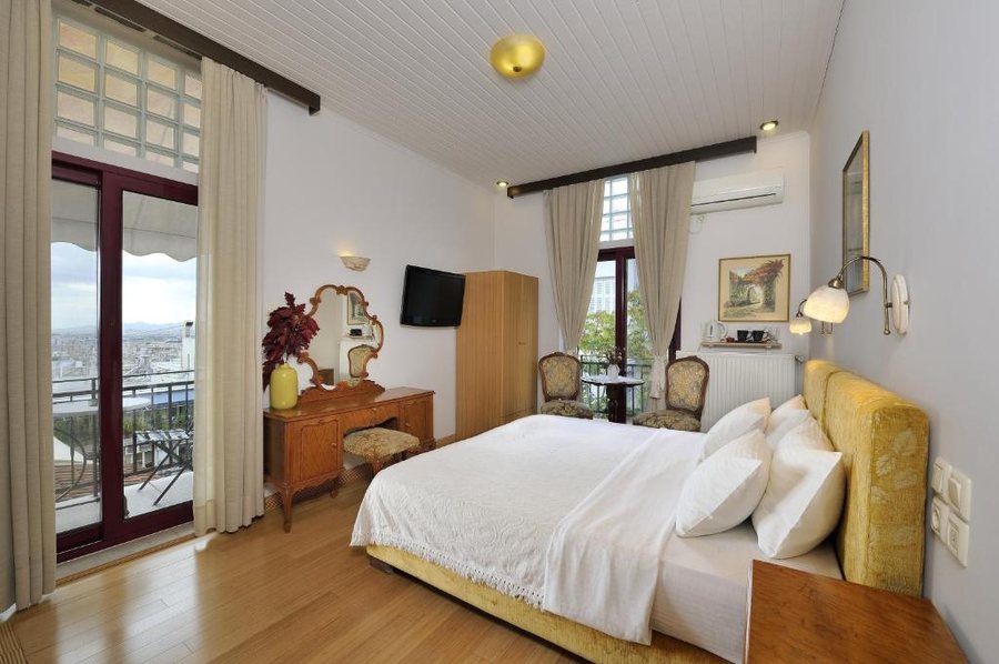 Orion Dryades Hotel — Guest room