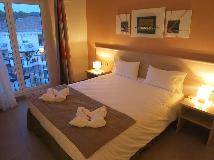 OSKO — Guest room