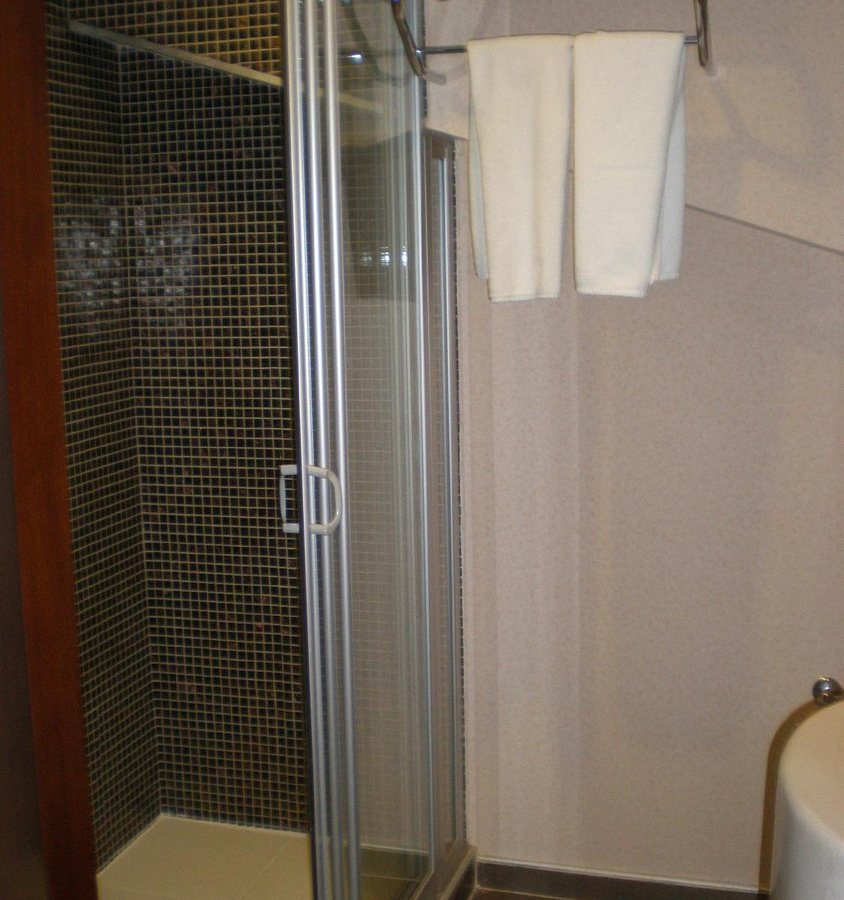 Osmanbey Fatih Hotel Istanbul — Bathroom