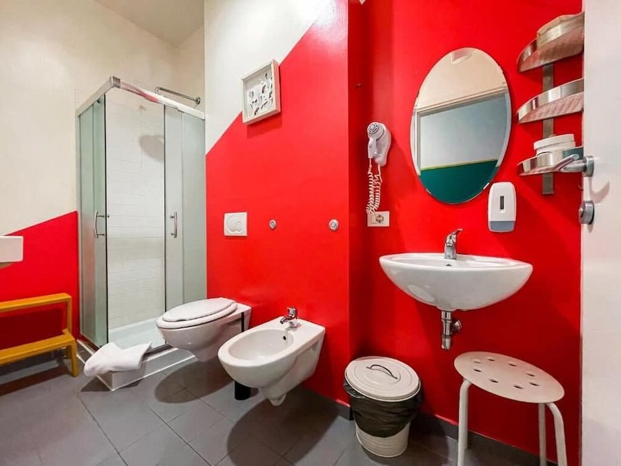 Ostello Bello Grande — Bathroom