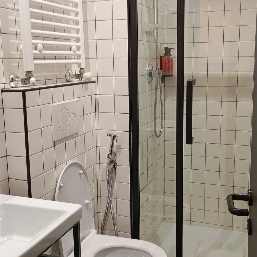 Ostello YellowSquare Milano — Bathroom
